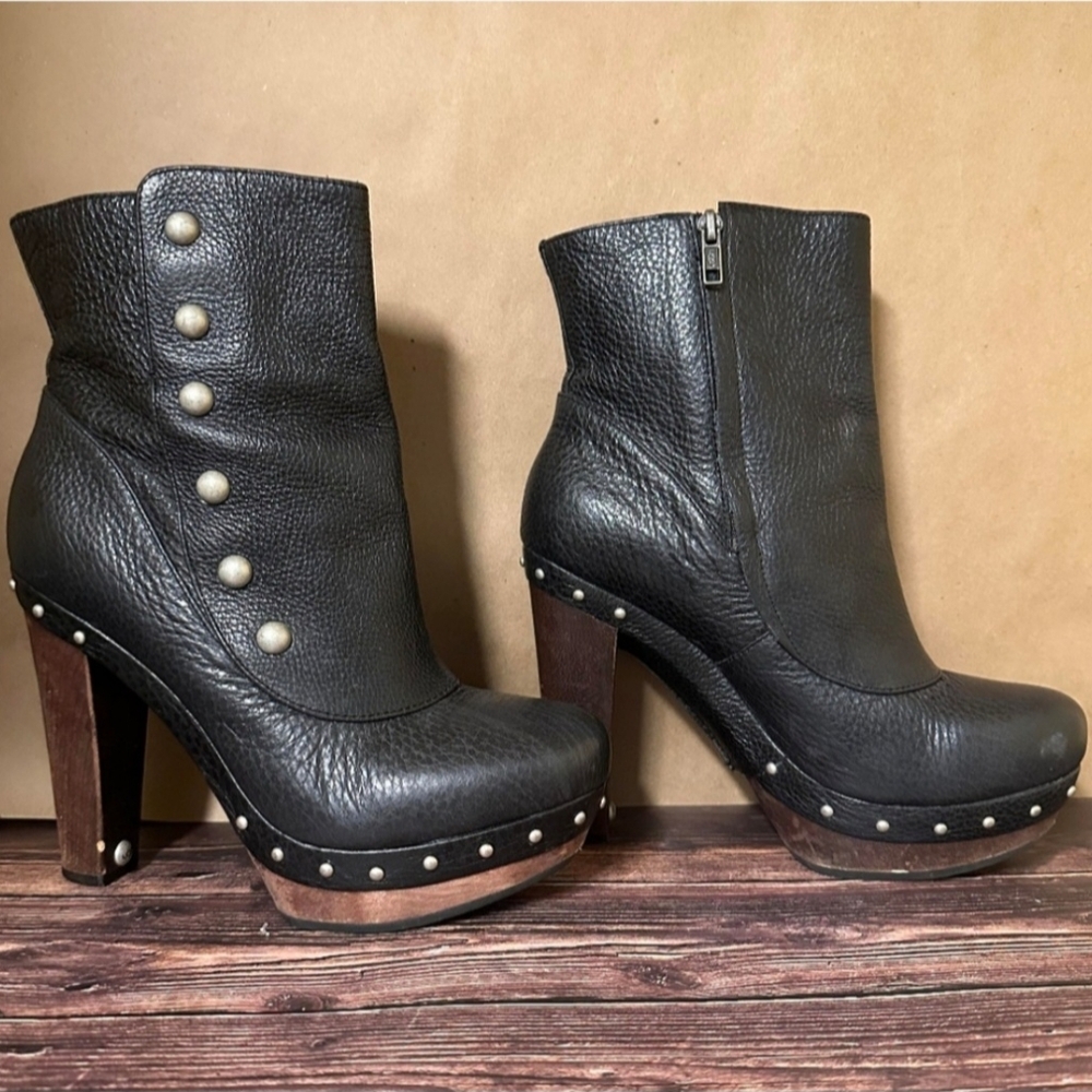 UGG " COSIMA " GENUINE SOFT BLACK LEATHER PLATFORM BOOTS - Picture 14 of 14